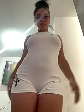 ashley Tompson1 online show from 10-24-25, 06:26