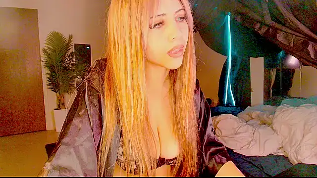 Aubreyessex online show from 09-25-25, 06:06