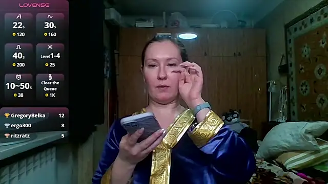 AnnaXLovers online show from 12-23-24, 11:04