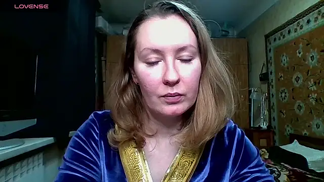 AnnaXLovers online show from 12-28-24, 09:20