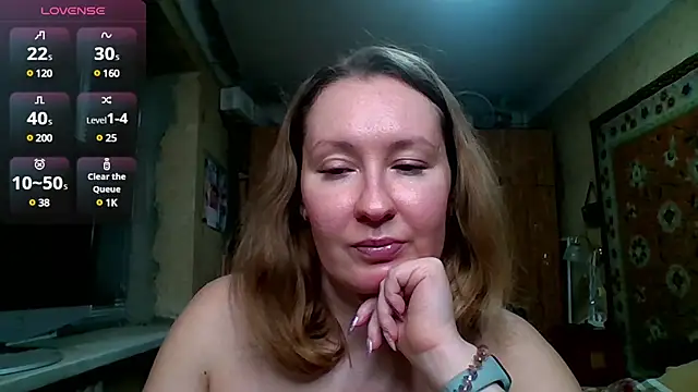 AnnaXLovers online show from 12-29-24, 01:49