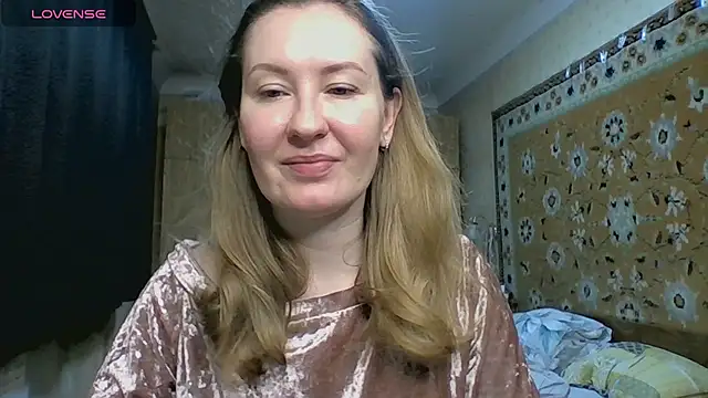 AnnaXLovers online show from 02-19-26, 08:54