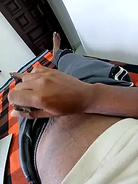 Snapshot of alanjoyoo chatting on 03-07-25, 07:19 alanjoyoo online show from 03-07-25, 07:19