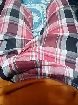 Snapshot of alanjoyoo chatting on 09-18-25, 01:46 alanjoyoo online show from 09-18-25, 01:46