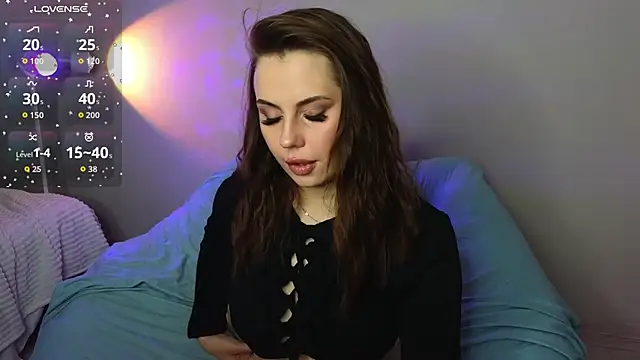 Aisha Riley online show from 09-30-25, 02:11