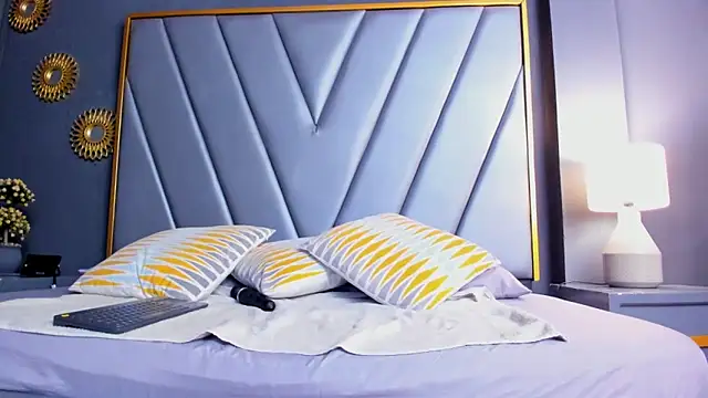 BrendaAdams  online show from 09-17-25, 10:50