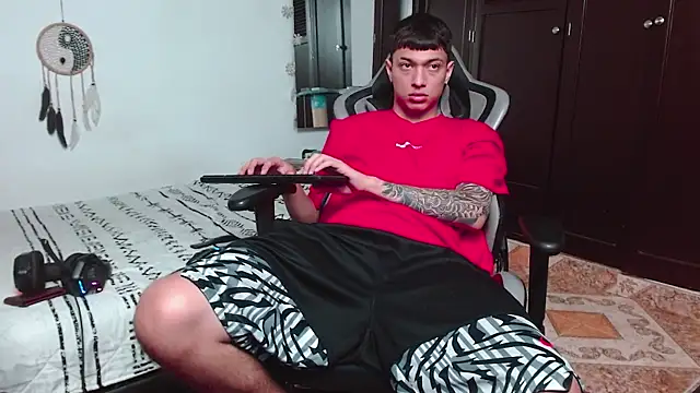 aaron blug online show from 12-20-24, 07:33