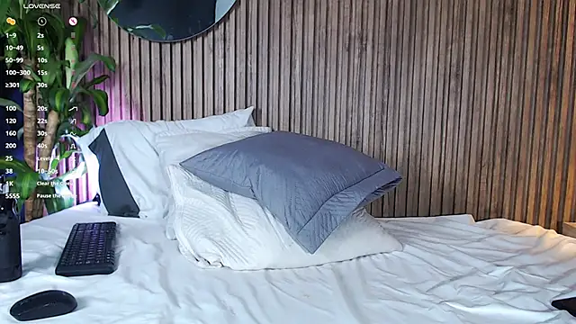 DilanJonnes  online show from 12-12-24, 12:59