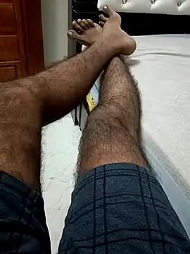 Snapshot of You_are__mine_ chatting on 12-22-24, 02:06 You are mine online show from 12-22-24, 02:06