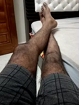 Snapshot of You_are__mine_ chatting on 12-28-24, 02:10 You are mine online show from 12-28-24, 02:10