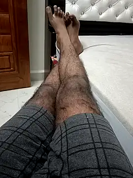 Snapshot of You_are__mine_ chatting on 12-29-24, 01:17 You are mine online show from 12-29-24, 01:17