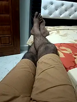 Snapshot of You_are__mine_ chatting on 02-21-25, 10:39 You are mine online show from 02-21-25, 10:39