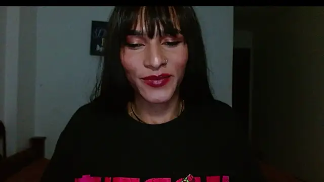 carolinemiller7 online show from 01-12-25, 08:14