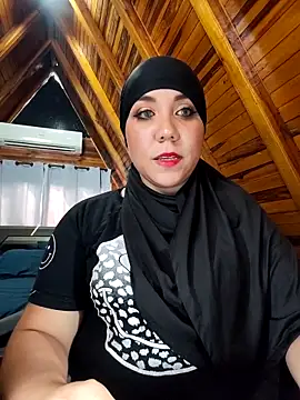 AmbarBurhan online show from 12-17-25, 03:51