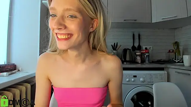 Snapshot of _Alice_Kitty chatting on 01-13-25, 12:02  Alice Kitty online show from 01-13-25, 12:02