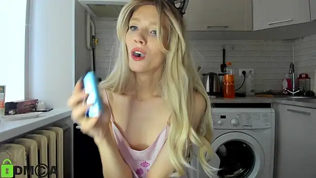 Snapshot of _Alice_Kitty chatting on 01-24-25, 11:48  Alice Kitty online show from 01-24-25, 11:48