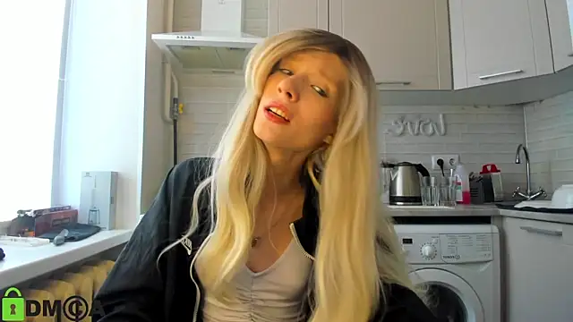 Snapshot of _Alice_Kitty chatting on 03-15-25, 11:08  Alice Kitty online show from 03-15-25, 11:08