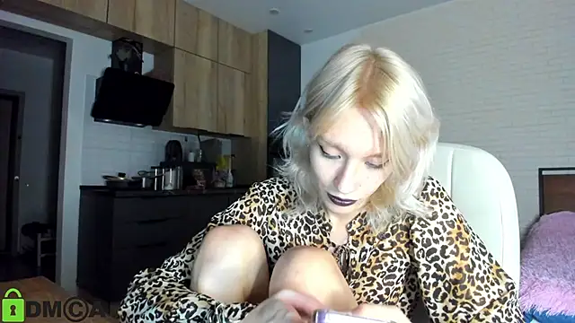  Alice Kitty online show from 11-24-25, 08:58