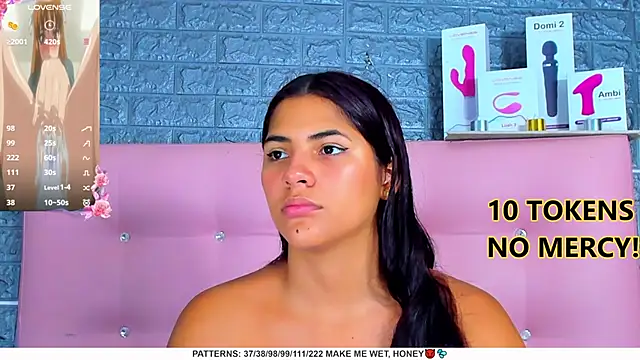 Snapshot of AriannaLewiis chatting on 01-23-25, 07:07 AriannaLewiis online show from 01-23-25, 07:07