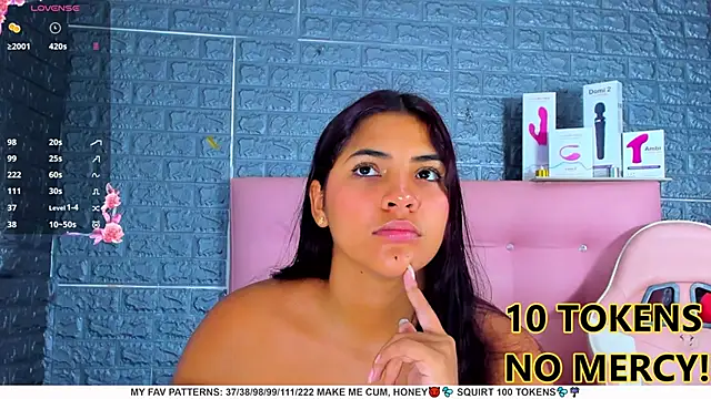 Snapshot of AriannaLewiis chatting on 02-05-25, 07:31 AriannaLewiis online show from 02-05-25, 07:31
