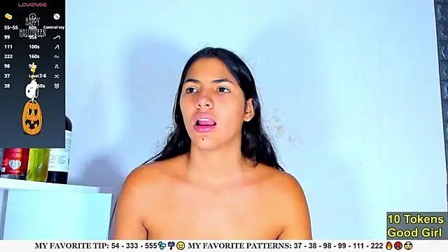 Snapshot of AriannaLewiis chatting on 10-30-25, 06:41 AriannaLewiis online show from 10-30-25, 06:41