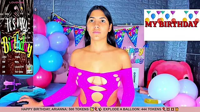 Snapshot of AriannaLewiis chatting on 12-01-25, 07:30 AriannaLewiis online show from 12-01-25, 07:30