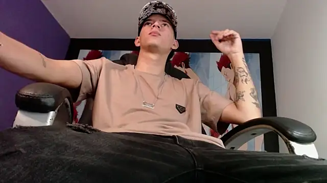 FrannBoy online show from 01-06-25, 07:56