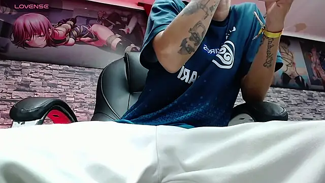 FrannBoy online show from 02-14-25, 07:23