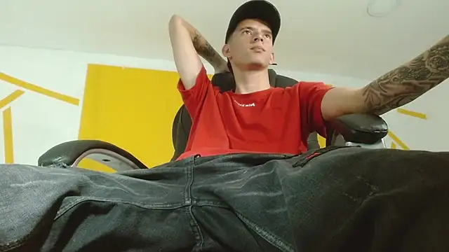 FrannBoy online show from 03-01-25, 01:00