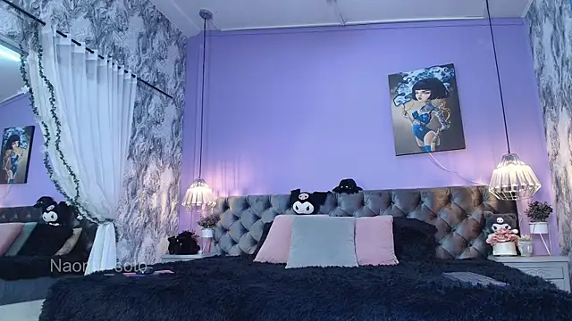 Snapshot of Naomii_Soto chatting on 09-17-25, 03:24 Naomii Soto online show from 09-17-25, 03:24
