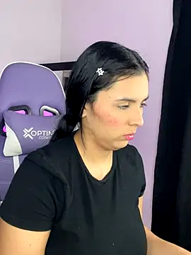 Madyson Hot online show from 11-21-25, 12:37