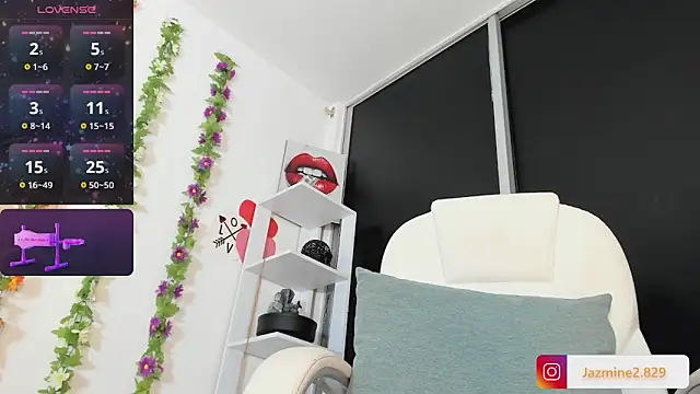 UrNewFantasy online show from 01-23-25, 10:44