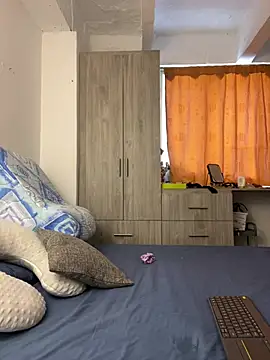 Miss-Abbii online show from 12-29-24, 03:46