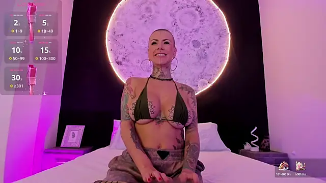 Snapshot of GinebraaFox_ chatting on 03-12-25, 02:34 GinebraaFox  online show from 03-12-25, 02:34