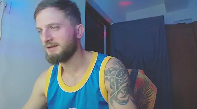 cuple hoot  online show from 01-12-25, 02:56