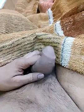 Snapshot of mrmukesh007 chatting on 02-27-25, 05:26 mrmukesh007 online show from 02-27-25, 05:26