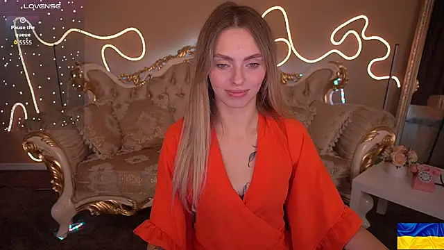 ChloeBrightt online show from 10-06-25, 07:55