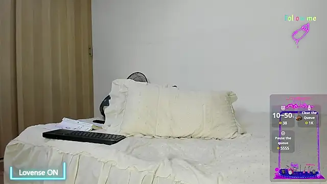 Snapshot of Sebastian-Dash chatting on 12-04-24, 02:26 Sebastian-Dash online show from 12-04-24, 02:26