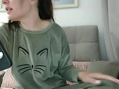  JustmeHere  online show from 09-08-25, 07:02