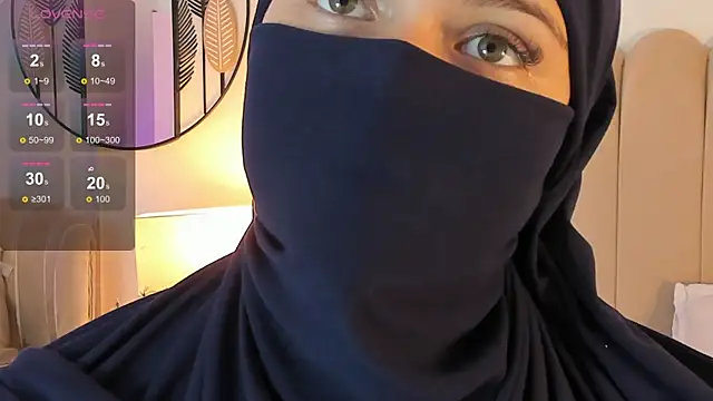 anna-henao online show from 12-12-24, 03:59