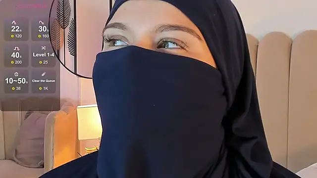 anna-henao online show from 12-24-24, 02:44