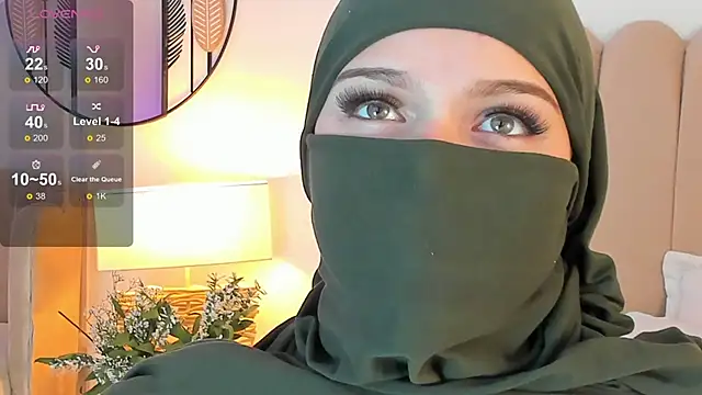 anna-henao online show from 01-24-25, 03:34