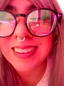 Snapshot of Celestte22 chatting on 11-09-25, 01:48 Celestte22 online show from 11-09-25, 01:48