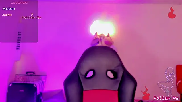 naomy  xx online show from 02-04-26, 03:23