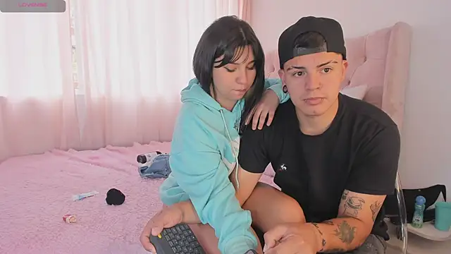 Snapshot of lucy_Bensonn chatting on 03-13-25, 03:17 lucy Bensonn online show from 03-13-25, 03:17