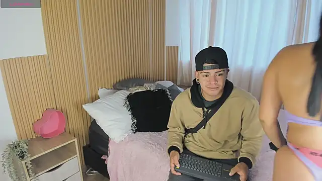 Snapshot of lucy_Bensonn chatting on 03-14-25, 12:29 lucy Bensonn online show from 03-14-25, 12:29