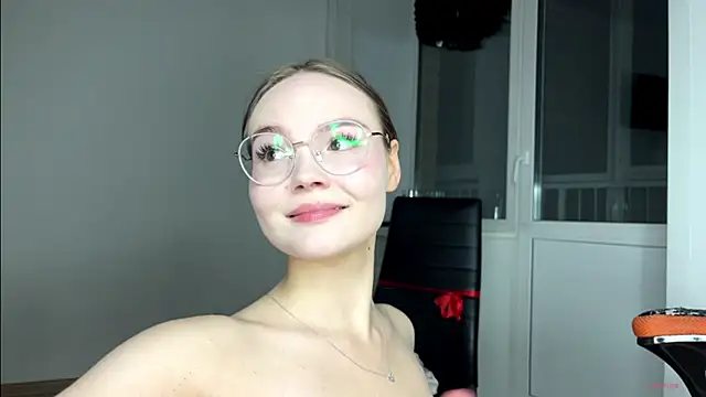 Snapshot of sexstar_lif3style chatting on 10-02-25, 06:48 sexstar lif3style online show from 10-02-25, 06:48