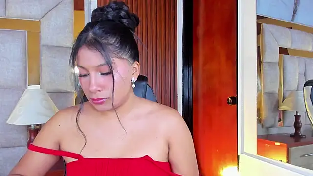 Snapshot of LinnaGardenia chatting on 01-14-26, 01:17 LinnaGardenia online show from 01-14-26, 01:17