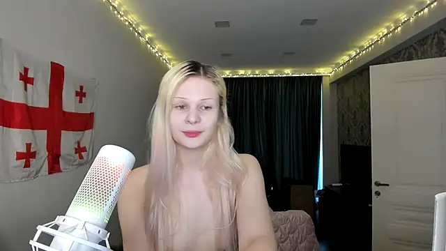 Snapshot of sashakiss99 chatting on 02-04-25, 08:46 sashakiss99 online show from 02-04-25, 08:46