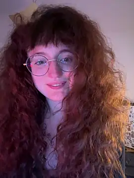  foxygirl  online show from 03-18-25, 09:53